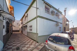 Chalet en venta en Atarfe