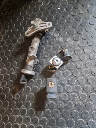 Bombín Suzuki Burgman 2006