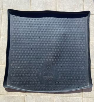 Protector maletero Mitsubishi Outlander PHEV 2021