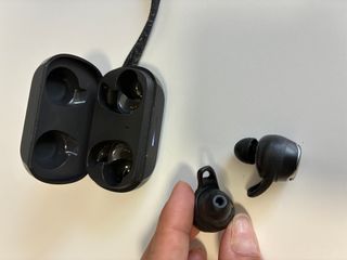 Auriculares JBL Reflect Flow Pro Bluetooth Negros