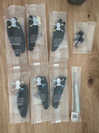 DJI Mini 2 Fly More Combo - Gris