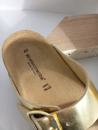 Sandali donna  nuovi vera pelle oro