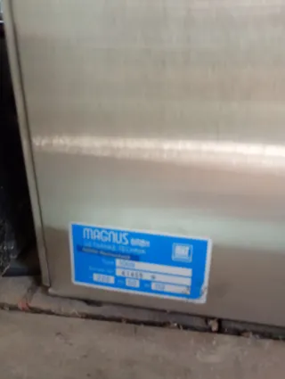 Mini refrigerador de acero inoxidable