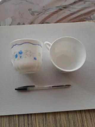 Juego de 2 tazas de porcelana