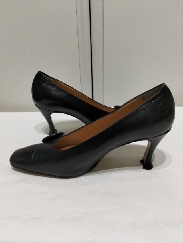 Scarpe Onnalisa in pelle nere misura 38