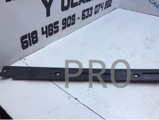 Spoiler lateral ford focus mk2 izq nuevo