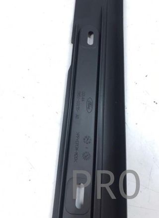 Spoiler lateral ford focus mk2 izq nuevo