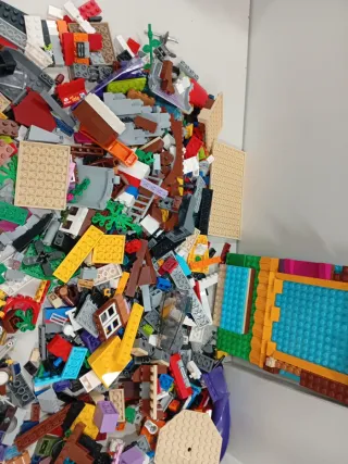 Lego Star Wars 2,200 chili e altri Pezzi Originali