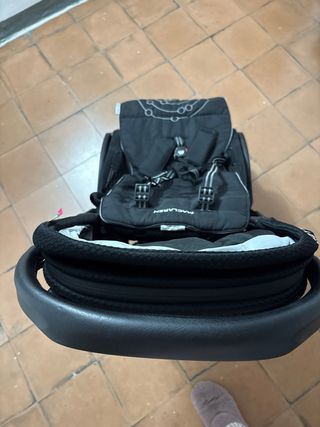 Carrito Maclaren Atom Negro