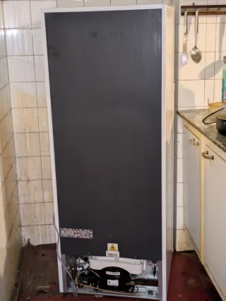 Nevera Edesa ETF-1411 WH/C Seminueva