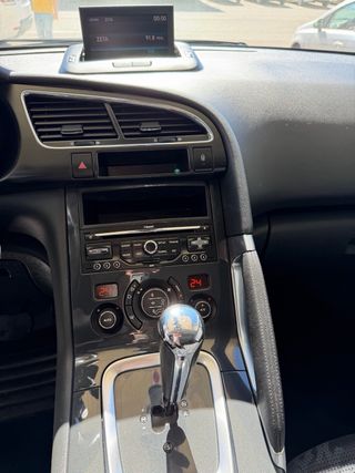 Peugeot 3008 2012 **AUTOMÁTICO**