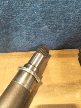 Palier GSP 235055 Mercedes Clase A/B