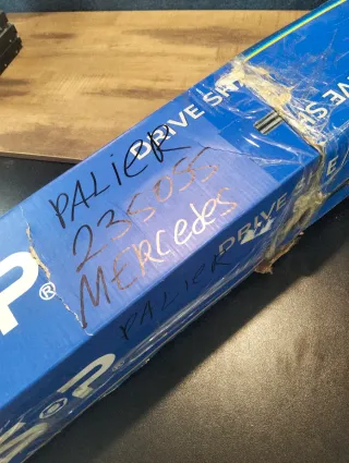 Palier GSP 235055 Mercedes Clase A/B