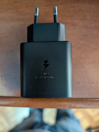 Cargador Samsung 45W Negro