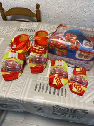 Patines y protecciones infantiles Cars num. 22-28