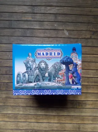 Taza y Cuchara Decorada Madrid