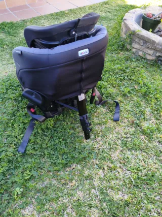 Seggiolino auto Axkid Rekid