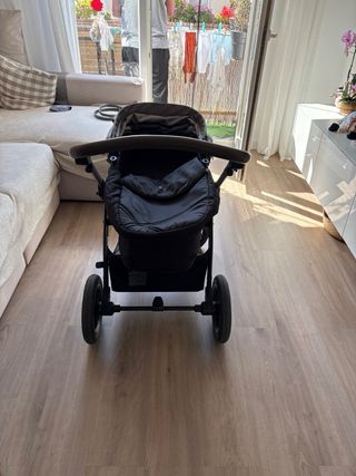 Carrito de bebé Kinderkraft Moov 2 XL