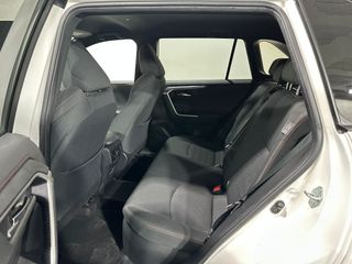 Toyota RAV4 330 Plug IN 306cv 4x4 Advance