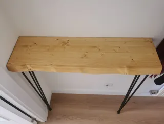 Mesa consola recibidor madera maciza y metal