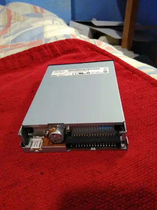 Disquetera NEC FD1231H
