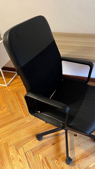 Escritorio y Silla Oficina URGE POR MUDANZA