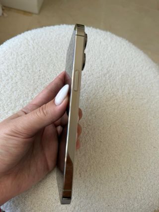 iPhone 14 Pro Max Dorado