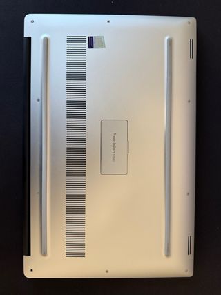 Dell Precision 5540 17" i7 16GB - LEER DESCRIPCIÓN