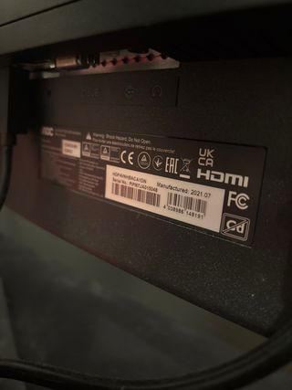 Monitor Gaming AOC Negro Curvo, vendo por dinero