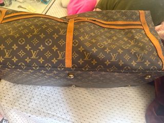 Luis Vuitton original una maleta e caja e 2 bolsos