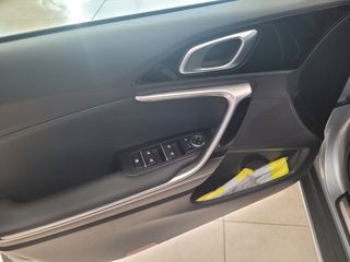 KIA XCeed 1.5 MHEV iMT Tech 160CV