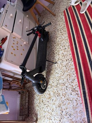 Patinete WHEEL Negro