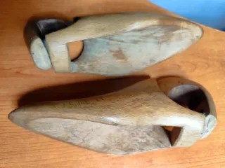 Forme per scarpe in legno