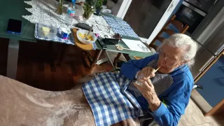 CUIDADORA CANGURO LIMPIEZA