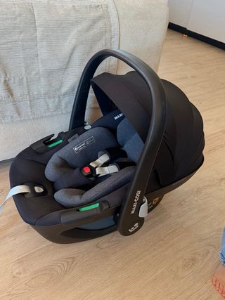 Seggiolino auto Maxi-Cosi Pebble 360 ISOFIX