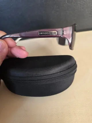 Gafas de sol Emporio Sport con funda