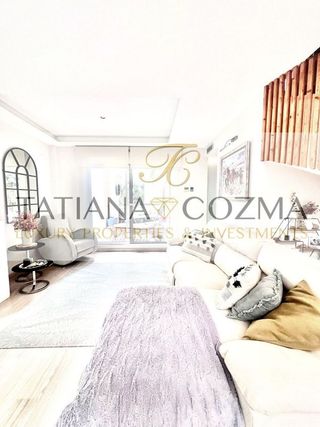 Casa adosada en alquiler en Benicalap en Valencia