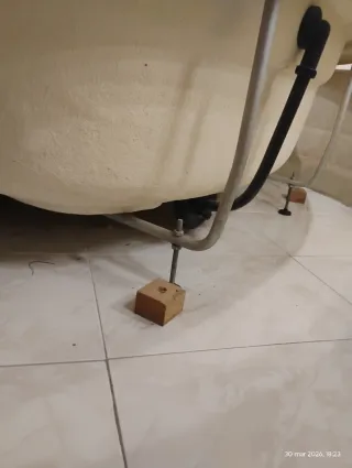 Bañera grande semicircular