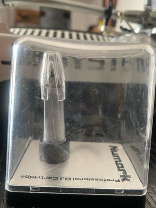 2 Cápsulas Numark con agujas