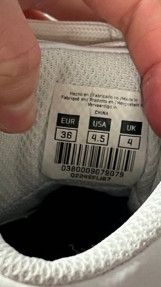 Zapatillas Fila abotinadas gris y blanco talla 36