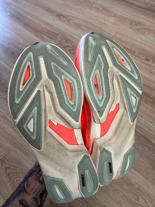 T44.5 Brooks Hyperion Max 3