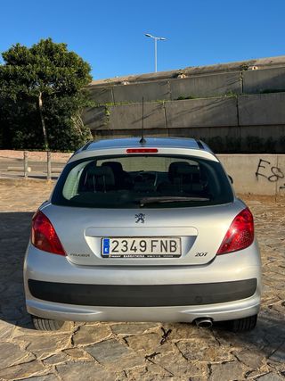 Peugeot 207 2007