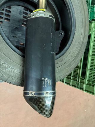Escape Akrapovic Yamaha R125 Homologado