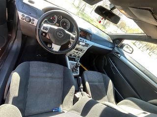 Opel Astra 2006