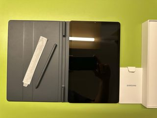 Samsung Tab S6 Lite + Lápiz + Funda Negra