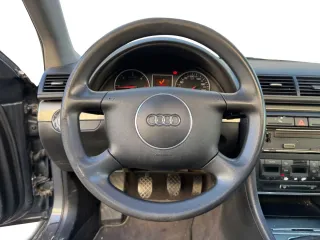 Audi A4 2006 2.5 TDI