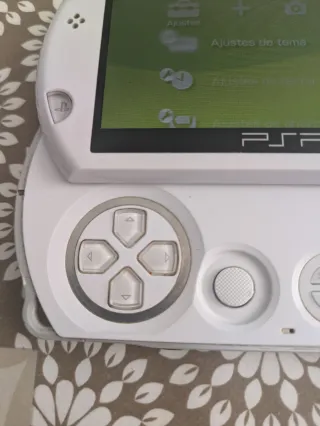 PSP Go Sony Bianca + Caricatore