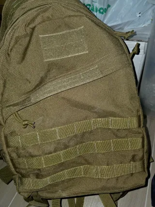 Mochila Táctica Airsoft Verde Militar + sombra