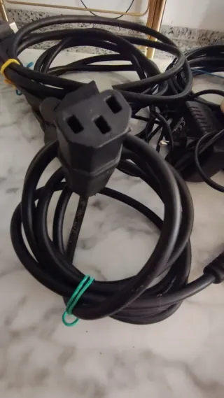 Cable de alimentación para PC