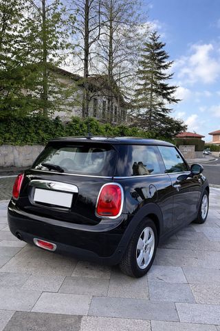 MINI ONE 2017